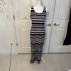 NWT Jessica Howard Dress